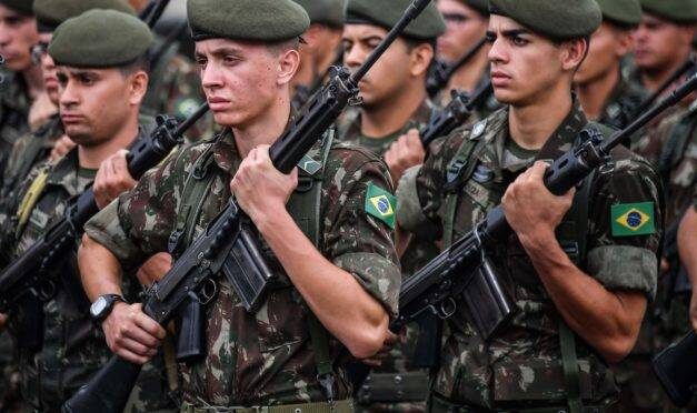 Forças Armadas são a instituição em que as pessoas mais confiam no Brasil, diz OVALE/Paraná Pesquisas