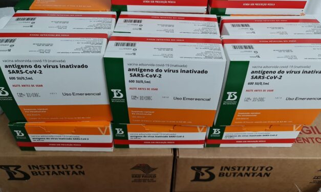 RS recebe 22,8 mil doses da Coronavac