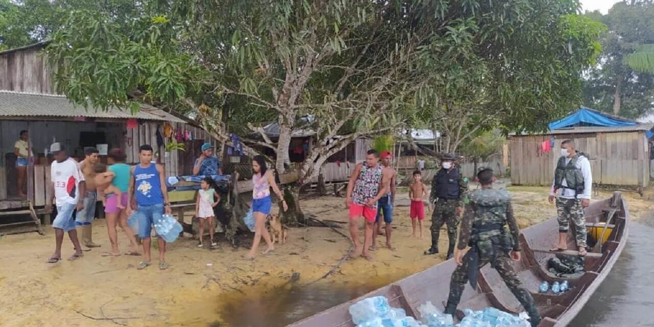 Exército apoia socorro a população em situação de emergência