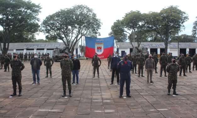 Cerimônia celebra 190 anos de Grupo de Artilharia do Exército em Cruz Alta