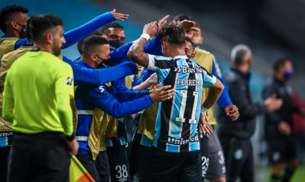 Grêmio vence o Lanús, é líder isolado do Grupo H e segue 100% na competição