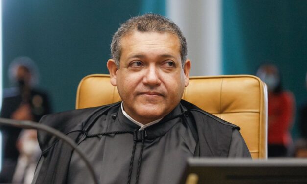 Ministro Nunes Marques suspende quebra de sigilo de ex-secretário da Saúde
