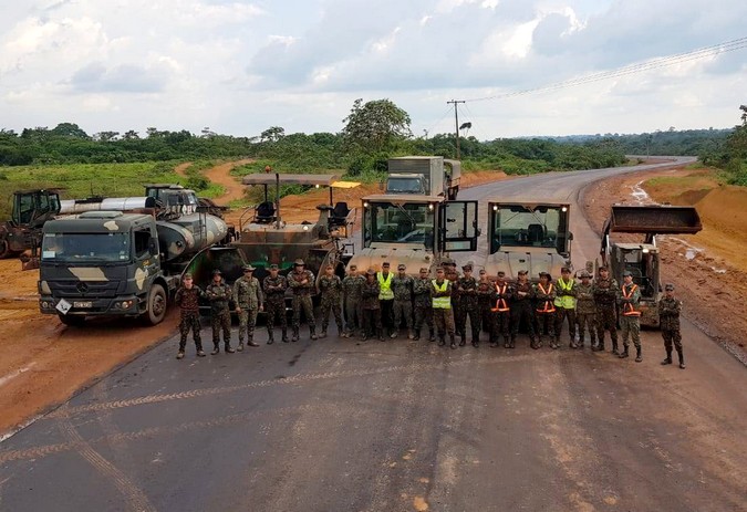 Exército entrega novo trecho duplicado da BR 116, entre Guaíba e Tapes