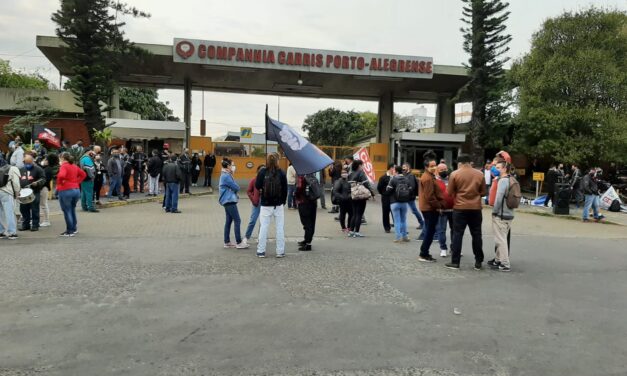 Greve dos Rodoviários POA: Funcionários protestam contra a privatização da Carris e Melo terá mais uma reunião com membros do sindicato nesta segunda