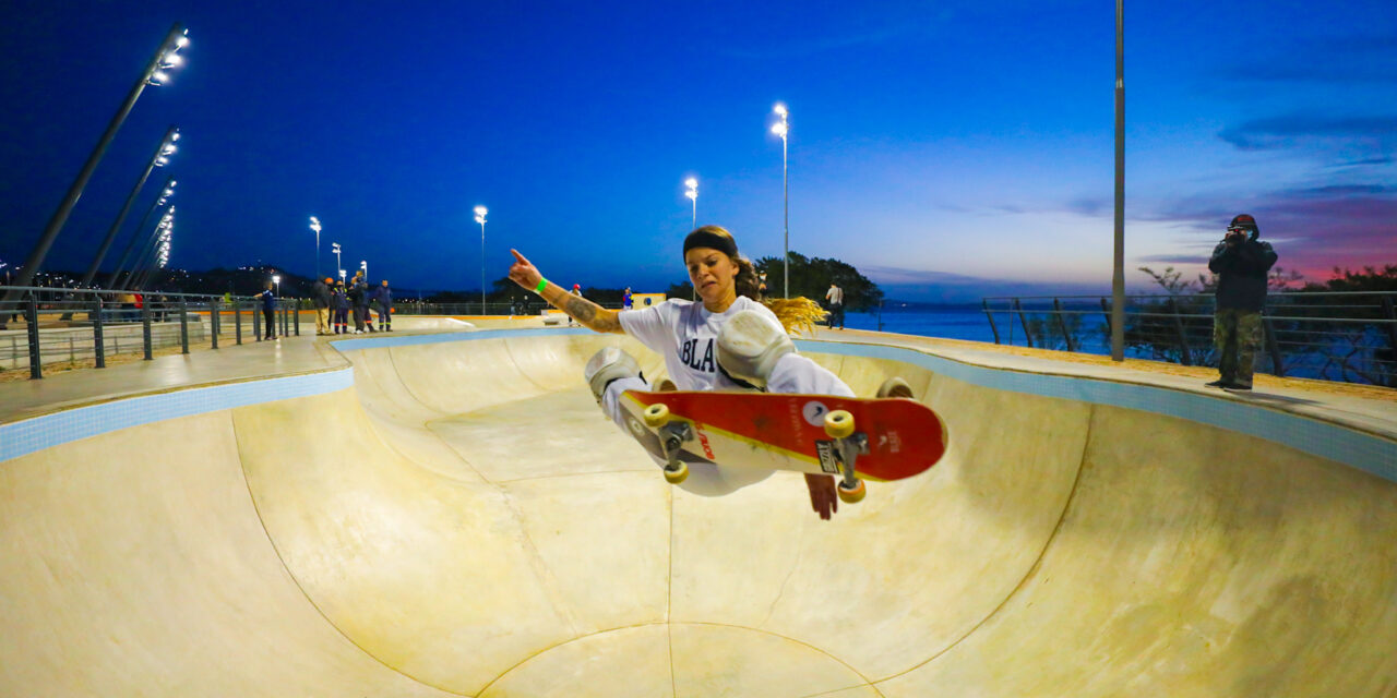 Pista de skate do Trecho 3 da Orla do Guaíba é aprovada em testes com skatistas profissionais