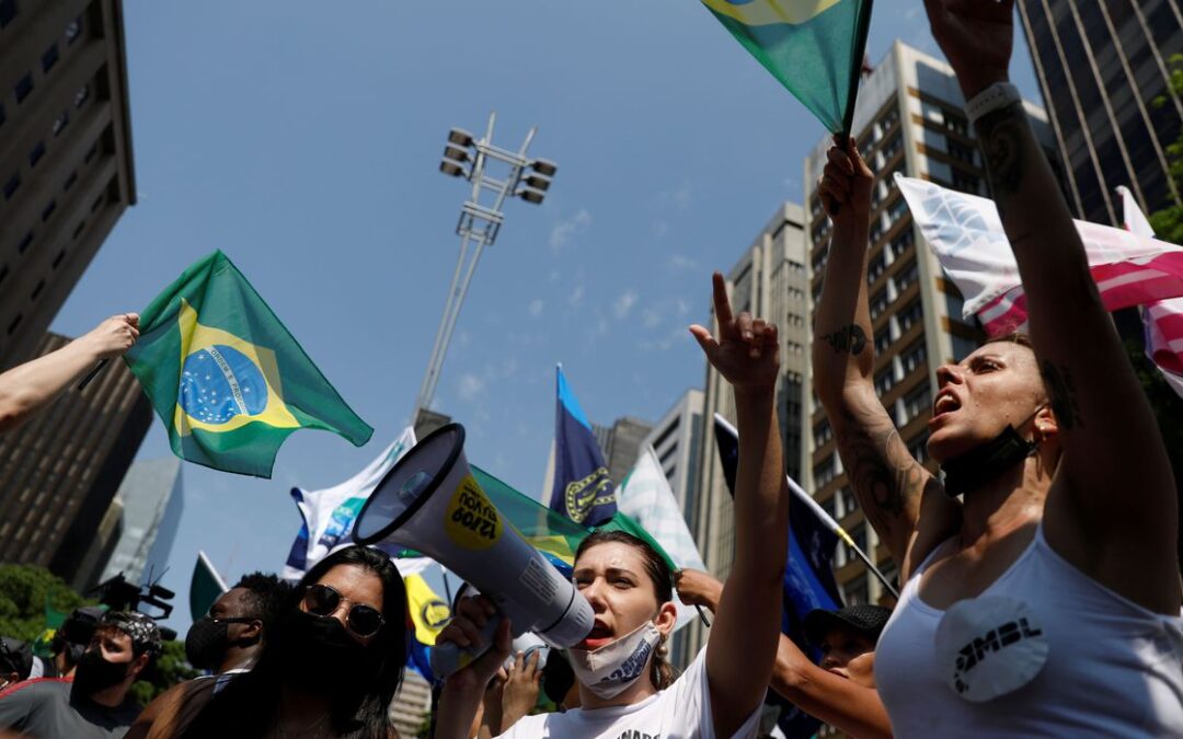 Capitais registram manifestações contra o governo federal