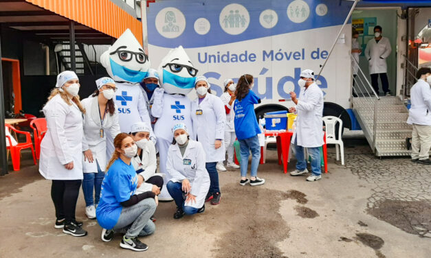 Vacinação contra a Covid-19 neste domingo em Porto Alegre ocorre no bairro Santa Tereza