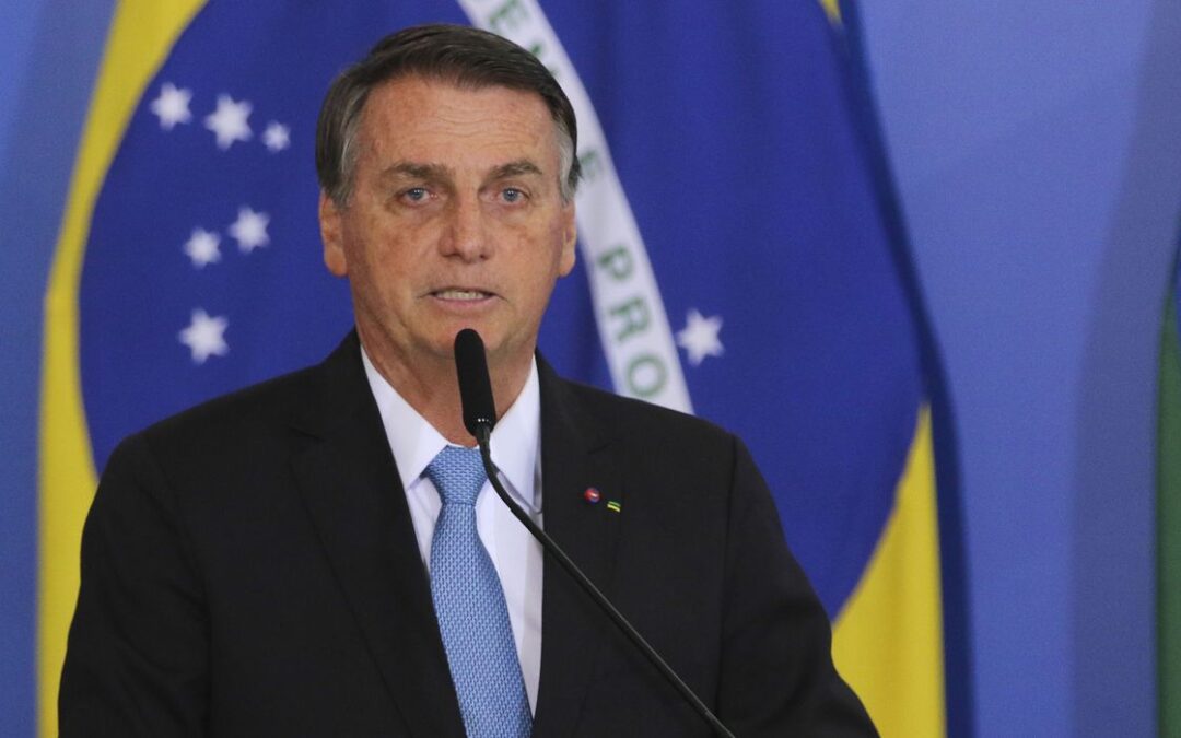 Bolsonaro divulga nota oficial defendendo a “harmonia entre os Poderes”