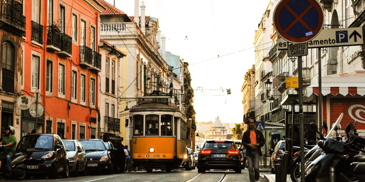 Após 18 meses, Portugal revoga proibição de viagens a turistas do Brasil