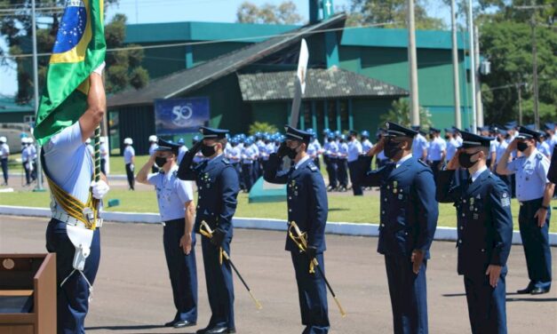 Cerimônia marca os 50 anos da Base Aérea de Santa Maria