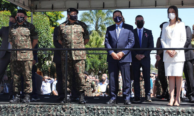 Exército participa das comemorações pelos 200 anos do município de Cruz Alta