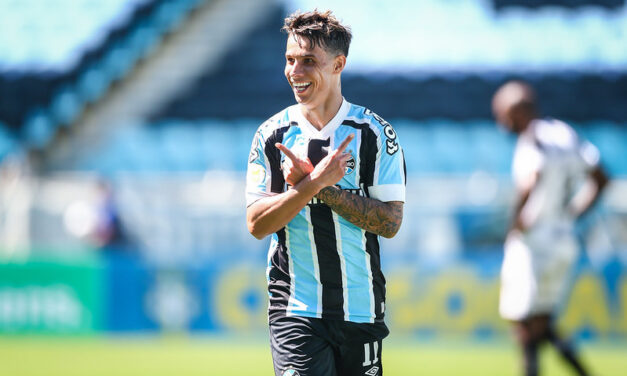 Atacante Ferreira completa dois anos como jogador profissional no Grêmio