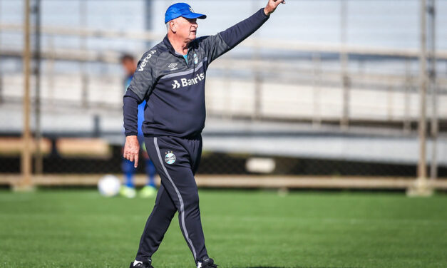 Em confronto direto na briga pelo Z4, Grêmio enfrenta o Santos