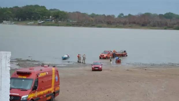 ATUALIZAÇÃO: Mais mortes são confirmadas em barco-hotel que naufragou no Mato Grosso do Sul