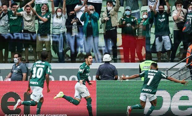 Com um jogador a menos, Internacional perde para o Palmeiras no Allianz Parque