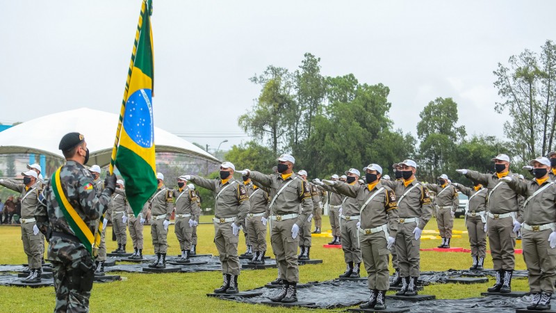 Ao celebrar 184 anos, Brigada Militar forma 865 novos soldados