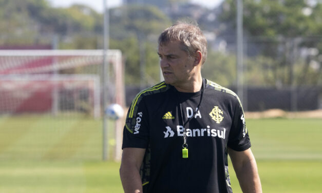 Sem três titulares, Inter encara Fluminense em confronto direto pela Libertadores