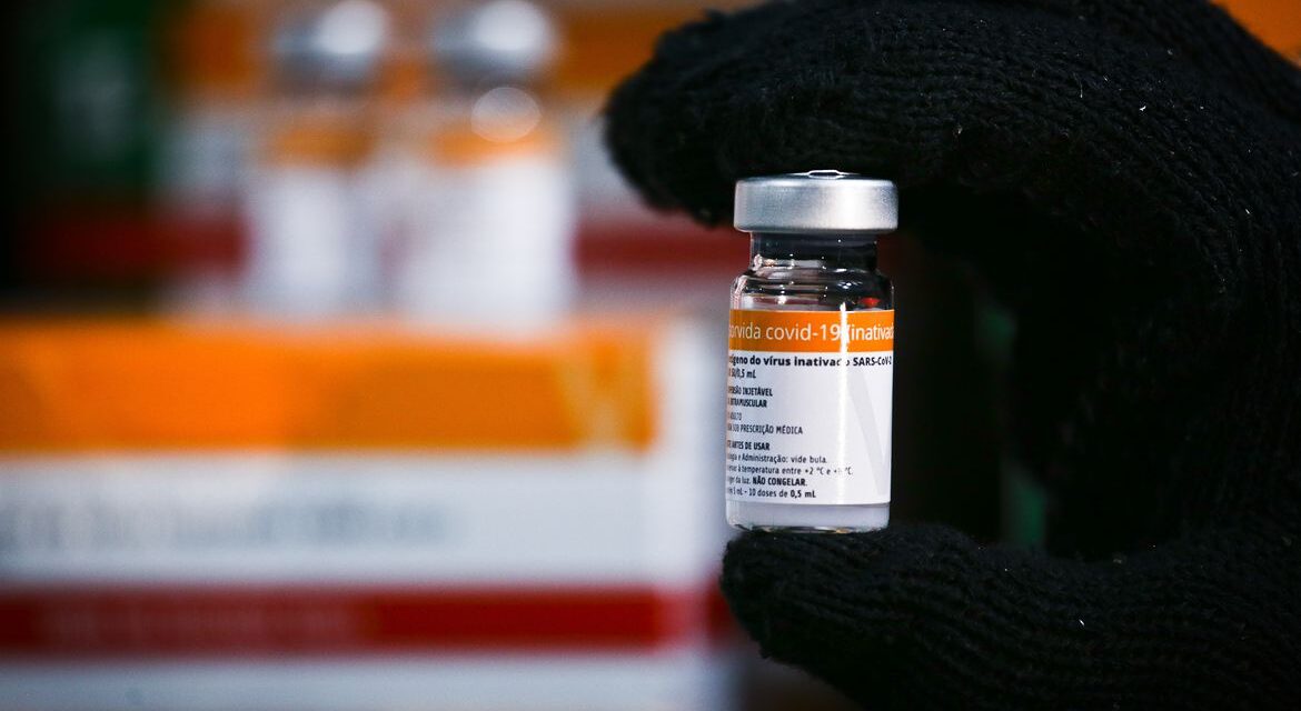 Covid-19: mais de 14 milhões estão com segunda dose da vacina atrasada