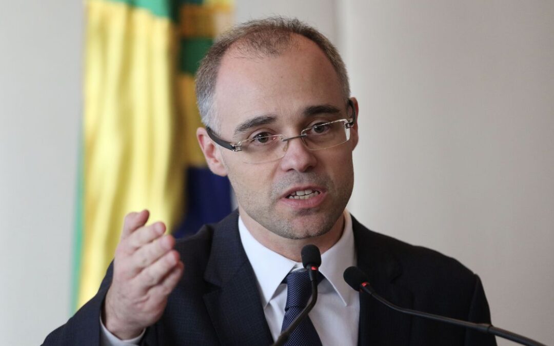 Sabatina de André Mendonça é marcada para quarta-feira no Senado
