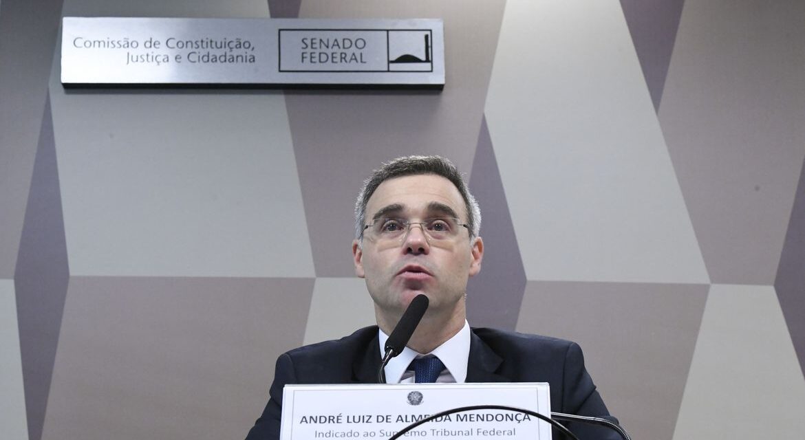 Nomeação de André Mendonça para o STF é publicada no Diário Oficial