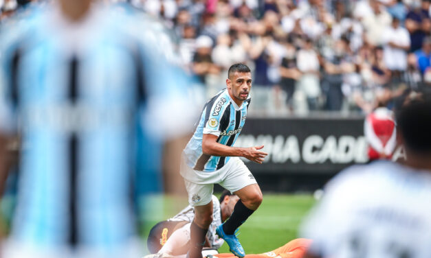 Grêmio precisa vencer e torcer por dois resultados paralelos na última rodada para se livrar do rebaixamento