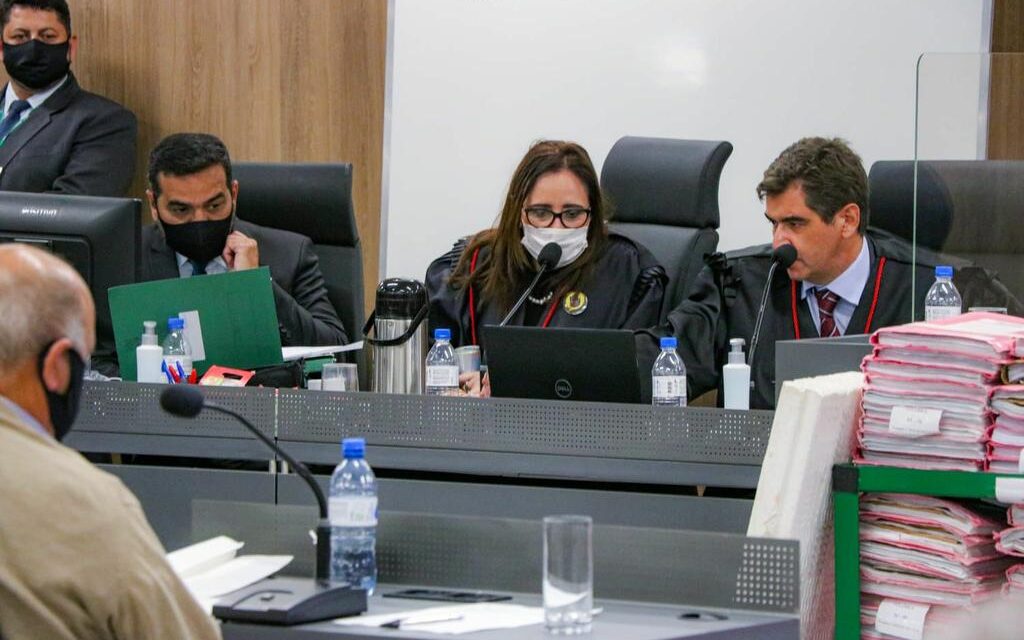 Em depoimento, engenheiro afirma que não recomendou colocação de espuma na boate