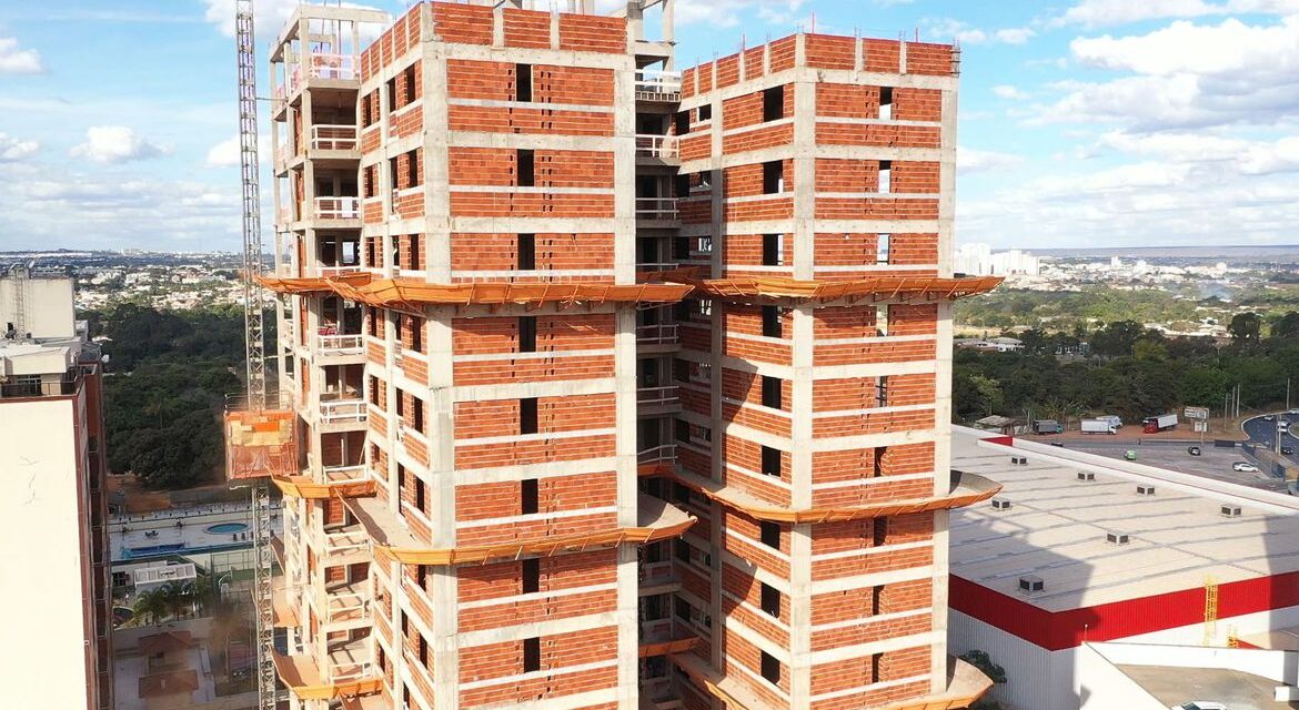 Confiança da construção atinge maior patamar em oito anos