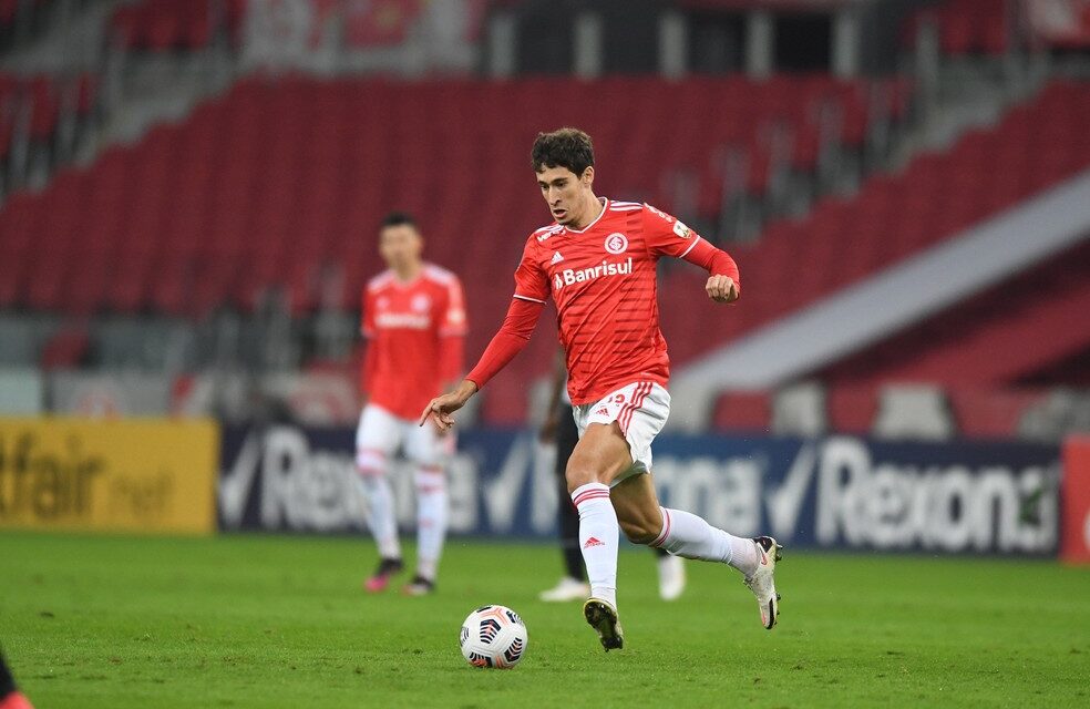 Galatasaray volta a ter interesse em Rodrigo Dourado, diz imprensa turca