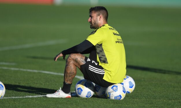 Boschilia melhora, testa negativo e é integrado ao elenco do Inter