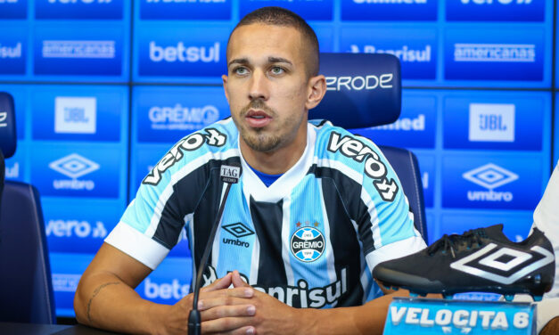 Apresentado, Nicolas fala sobre sua chegada ao Grêmio: “não pensei duas vezes”