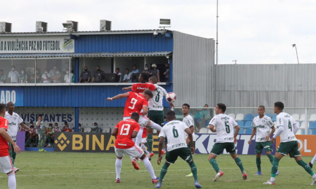 Inter perde para o Palmeiras por 2 a 1 e é o último gaúcho eliminado da Copinha