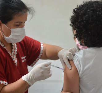 Rio Grande suspende cobrança do termo de consentimento para vacinação de crianças