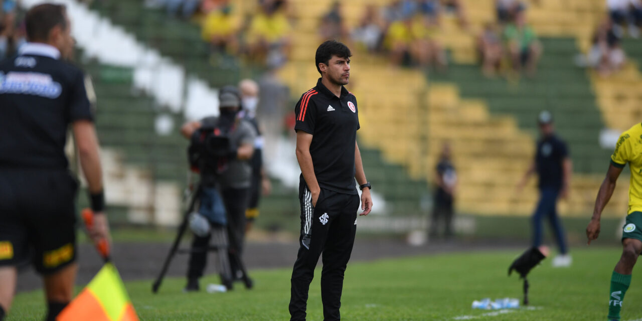 Medina reconhece dificuldades na derrota para o Ypiranga: “faltou futebol”