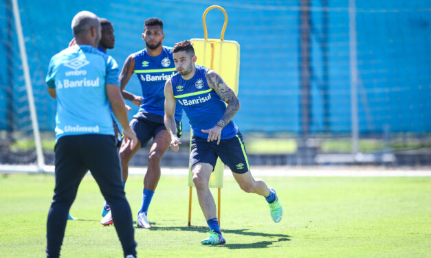Grêmio divulga lista de relacionados para partida contra União Frederiquense; Geromel e Diego Souza ficam fora