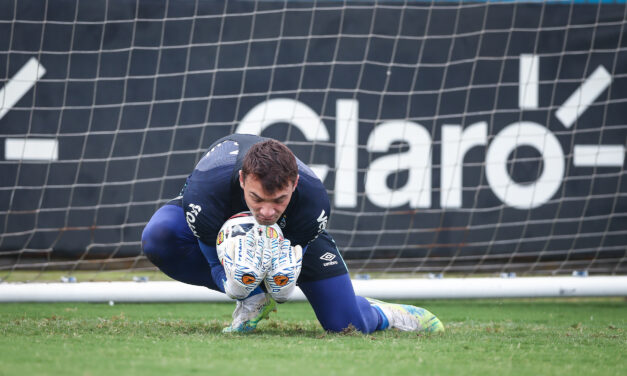 Nicolas e Gabriel Grando desfalcam treino do Grêmio após quadro de gastroenterite