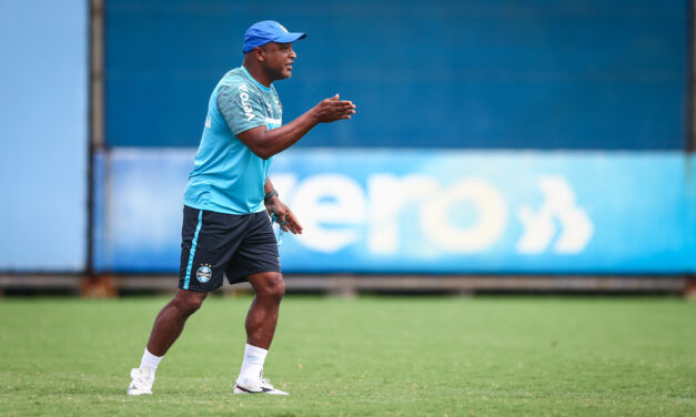 Grêmio viaja para estrear na Copa do Brasil contra o Mirassol
