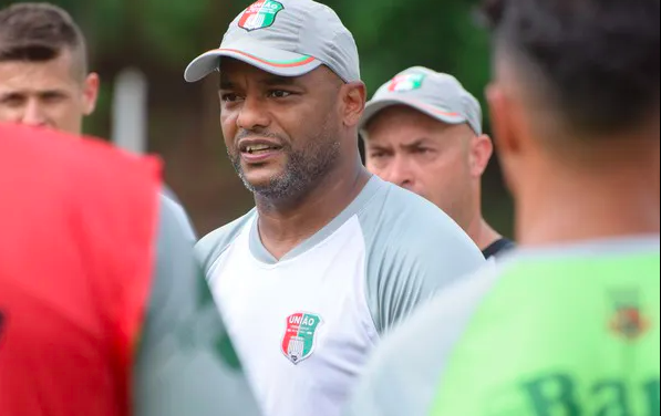Após vitória contra o Grêmio, treinador do União Frederiquense ressalta: “um jogo histórico”