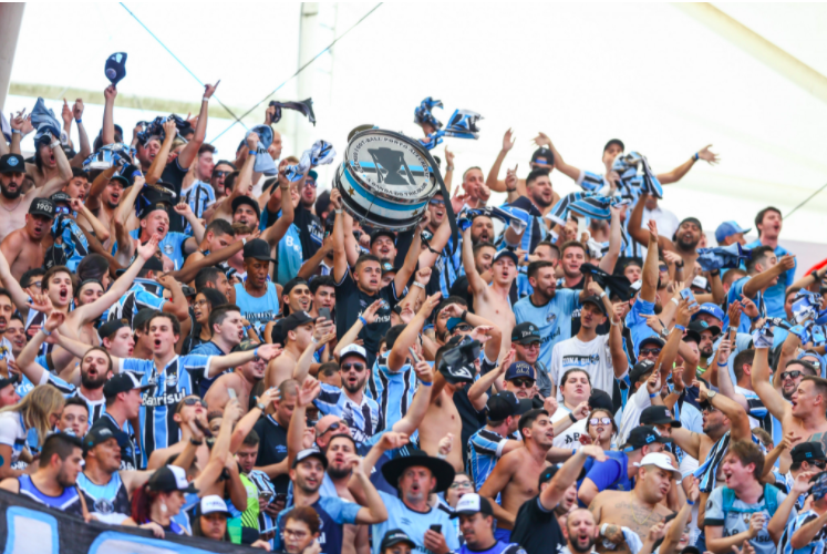 Gremistas já podem adquirir ingressos para o GreNal 435
