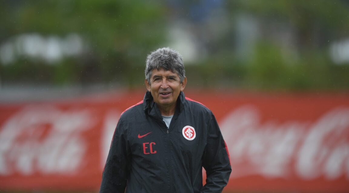 Após 25 anos de clube, Élio Carravetta é demitido do Inter