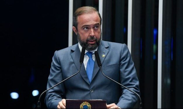 Aprovada devolução da contagem de tempo de serviço a servidores da segurança e da saúde