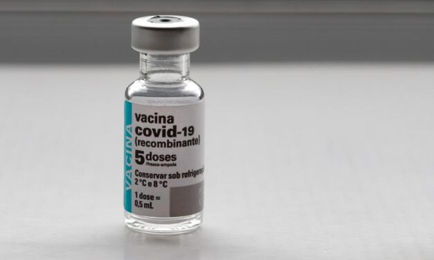 Saúde começa a utilizar vacina de Oxford/AstraZeneca na dose de reforço