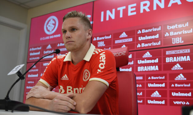 Apresentado, Alemão comemora oportunidade no Inter: “não dava para imaginar chegar em um nível assim”