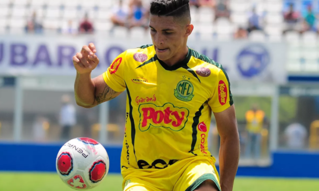 Grêmio encaminha contratação do lateral-direito Rodrigo Ferreira, do Mirassol; Orejuela está de saída