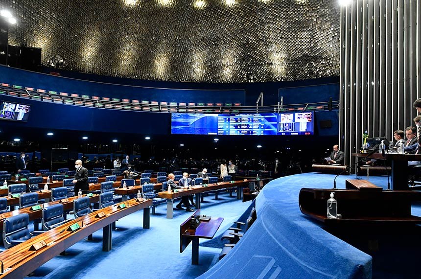 Lei Paulo Gustavo segue para sanção presidencial