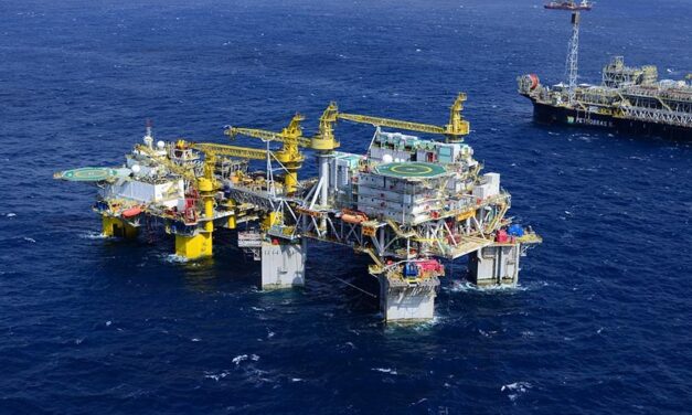 Petróleo sobe e Pacheco defende urgência na votação de PLs sobre combustíveis