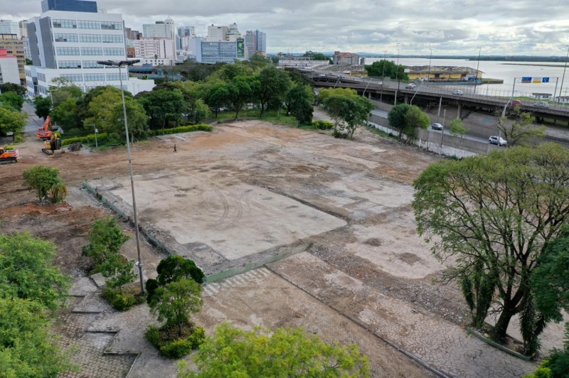 Limpeza do terreno do antigo prédio da SSP, na capital, é finalizado