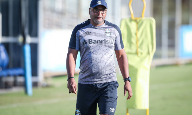 Em busca da primeira vitória, Grêmio recebe Guarani na Arena