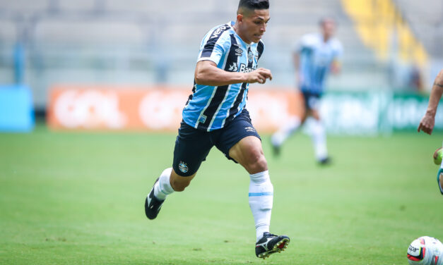 Com Edílson lesionado, Rodrigo Ferreira ganha sequência no time de Roger Machado