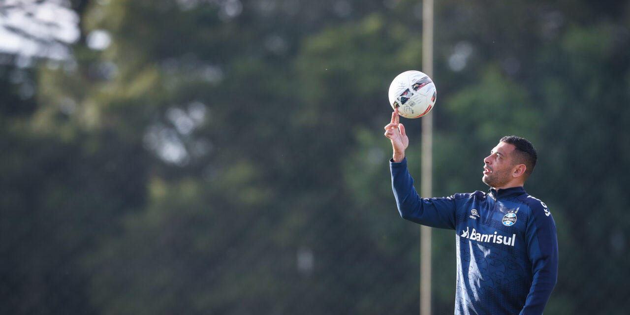 Grêmio encara Operário em busca da primeira vitória fora de casa na Série B