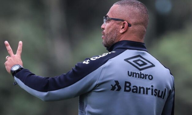 Transição Tricolor, comandada por César Lopes, empata com Juventude